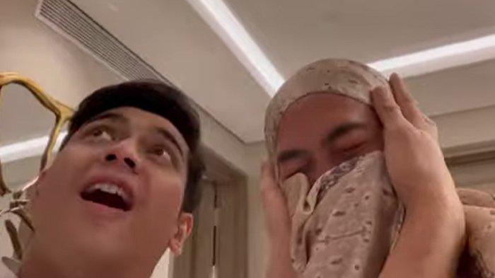 Teuku Ryan dan Ria Ricis resmi menikah Jumat (12/11/2021).