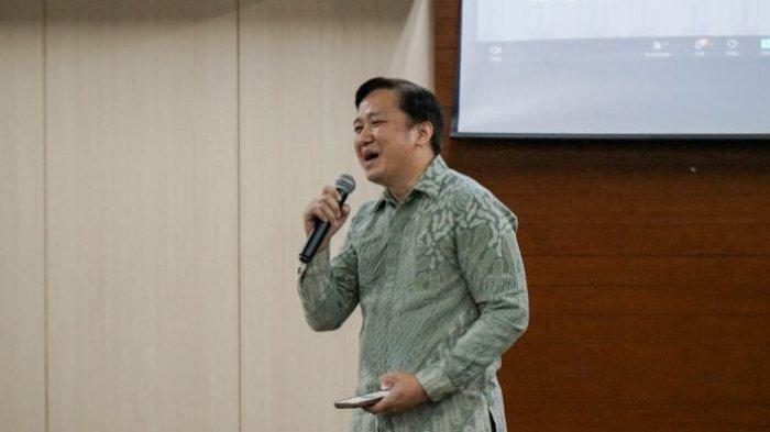 dr. Yogi Prawira, Sp.A (K).