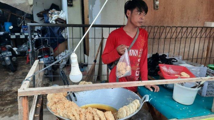 Minyak Goreng Masih Mahal, Pedagang Takjil di Depok Terpaksa Naikan