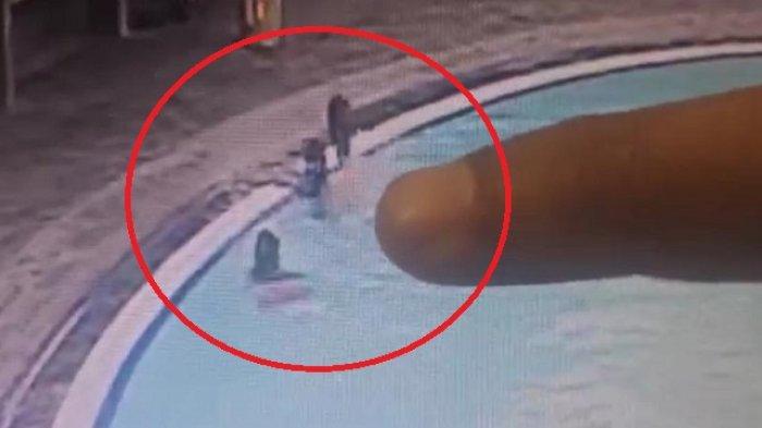 Detik-detik kekasih Tamara Tyasmara berinisial YA tenggelamkan Raden Andante Khalif Pramudityo alias Dante (6), anak Tamara, terekam kamera CCTV di kolam renang di kawasan Duren Sawit, Jakarta Timur pada Sabtu (27/1/2024) sekira pukul 16.48.