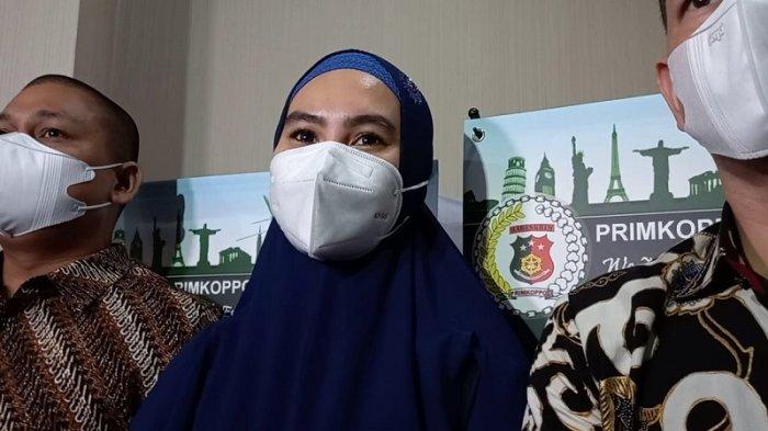 Kartika Putri dan Pengacara, Senin (21/3/2022).