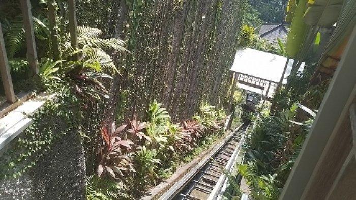 Sling yang digunakan sebagai lift di Ayu Terra Resort, Desa Kedewetan, Kecamatan Ubud, Gianyar, Bali putus pada Jumat (1/9/2023) sore.