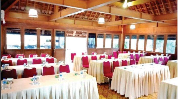 Meeting Room di Kampung Turis Water & Adventure Park