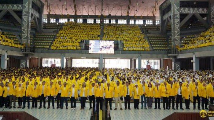 Universitas Indonesia (UI) resmi membuka kegiatan Pengenalan Kehidupan Kampus bagi Mahasiswa Baru (PKKMB). Kegiatan itu diikuti 10.159 mahasiswa baru.