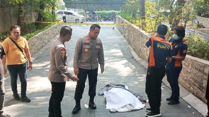Petugas kepolisian dari Posek Tanjung Duren masih menyelidiki kasus pembunuhan wanita berinisial FD (44) di Mal Central Park, Tanjung Duren, Jakarta Barat.