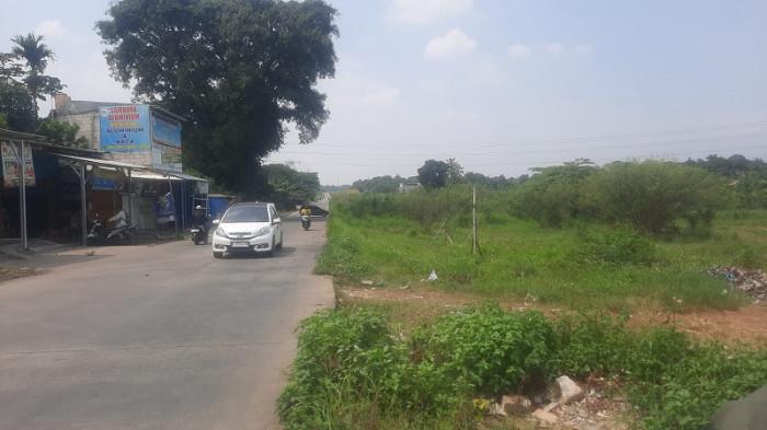 Suasana Jalan Bojonggede-Kemang di Desa Susukan 1