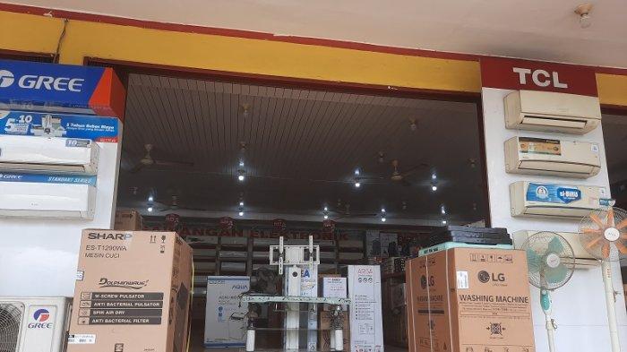 Siaran TV Analog Dihentikan, Set Top Box TV Digital di Toko Elektronik