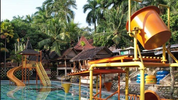 Taman Bermain Air Waterpark Kampung Turis Education & Eduvantire di Kabupaten Karawang, Jawa Barat