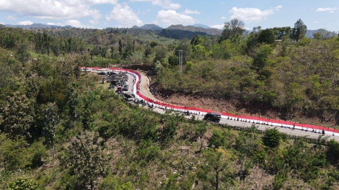 Bentangkan Bendera 300 Meter di Perbatasan Indonesia-Timor Leste,Camat ...