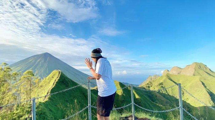 BUKIT- Pesona keindahan Bukit Watunariwowo atau Bukit Avatar di Bajawa, Kabupaten Ngada, Pulau Flores, Nusa Tenggara Timur.