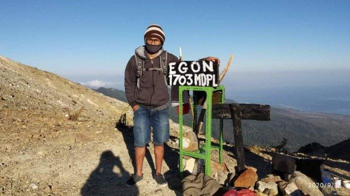 GUNUNG. Gunung Egon, Maumere, Kabupaten Sikka