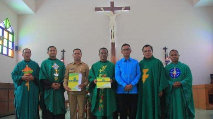 SERAHKAN - Penyerahan Izin Operasional pada 19 Agustus 2019.