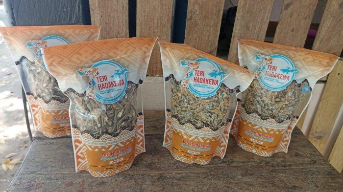 IKAN TERI- Teri Hadakewa, olahan BUMDes Hadakewa.
