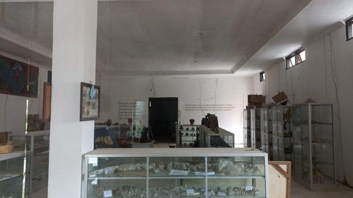 Museum Blikon Blewut Berada di Desa Takaplager, Kecamatan Nita, Kabupaten Sikka.