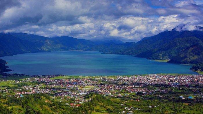 Danau Lut Tawar, Takengon.