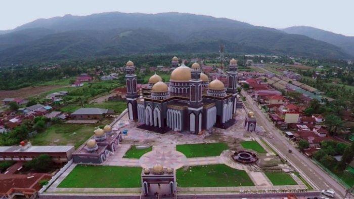 Wisata Aceh Tenggara - Masjid At Taqwa Kutacane.