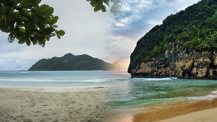 Wisata Bahari Pantai Lampuuk di Aceh Besar.