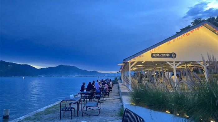 Tujuh Semeja Cafe