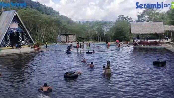 Kolam Pemandian di objek wisata Batu Lepes, Bener Meriah. 