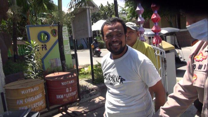 Lutfi si Pengemis Kaya Gorontalo saat diamankan Polisi beberapa waktu lalu. Lutfi diketahui menyimpan dana ratusan juta di rekening dari hasil mengemis.