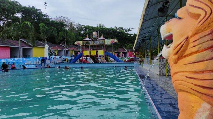 Suasana Wisata Gorontalo Bukit Proja saat sore hari di akhir pekan, Minggu (12/2/2023).