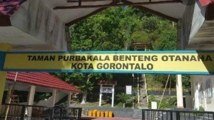 Benteng Otanaha di atas perbukitan Kelurahan Dembe I, Kecamatan Kota Barat, Kota Gorontalo, Minggu (13/3/2022).