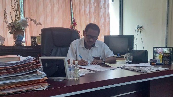 Munafri Syamsuddin, Kepala Bulog Gorontalo.