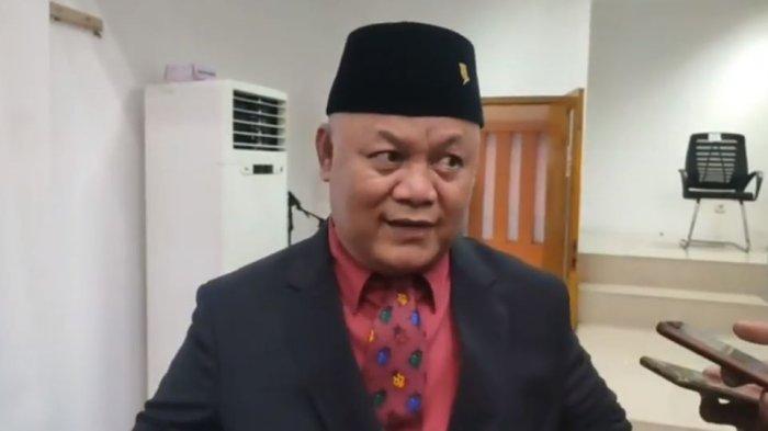 Kris Wartabone, Ketua DPP PDIP Gorontalo.