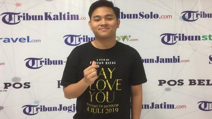 ALDY MALDINI DIHUJAT - Aldy Maldini saat berkunjung di kantor Tribunnews.com, Palmerah Barat, Jakarta Pusat, Rabu (3/7/2019). Aldy Maldini meminta maaf setelah dituding menipu fans dengan modus mengajak dinner, sebut dirinya lalai.