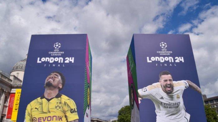 Baliho di Trafalgar Square menjelang pertandingan final Liga Champions