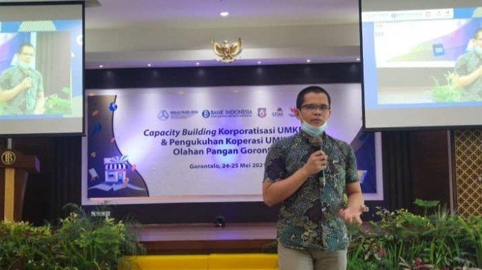 Boby Rantow Payu, Dosen Fakultas Ekonomi UNG.