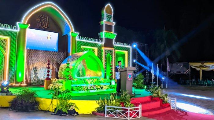 Bupati Gorontalo Nelson Pomalingo saat memberikan sambutan pada acara pembukaan MTQ ke-XI tingkat Provinsi Gorontalo 2024.