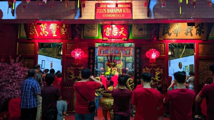 DOC -- aktivitas di Klenteng Tulus Harapan Kita, Kota Gorontalo.