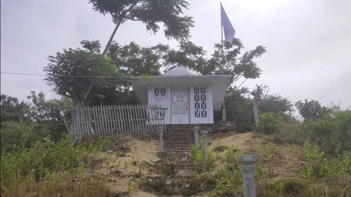 Foto Makam Aulia Male Ta Ilayabe Kelurahan Talumolo, Kecamatan Dumbo Raya, Kota Gorontalo, Provinsi Gorontalo