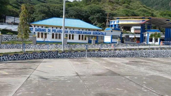 Foto Pelabuhan Penyeberangan Ferry Gorontalo di Kota Gorontalo