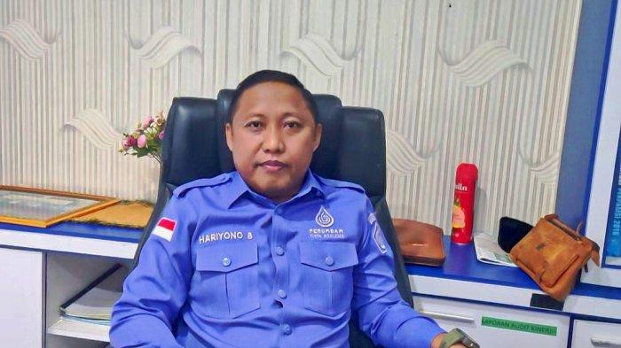 PROFIL TOKOH -- Hariyono Bokingo saat ditemui TribunGorontalo.com di ruang kerjanya pada Senin (16/6/2025). Hariyono bercerita pengalamannya bekerja di Perumda Tirta Boalemo.