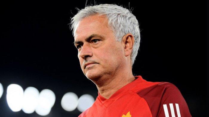 Jose Mourinho masih ingin bertahan di AS Roma musim panas ini