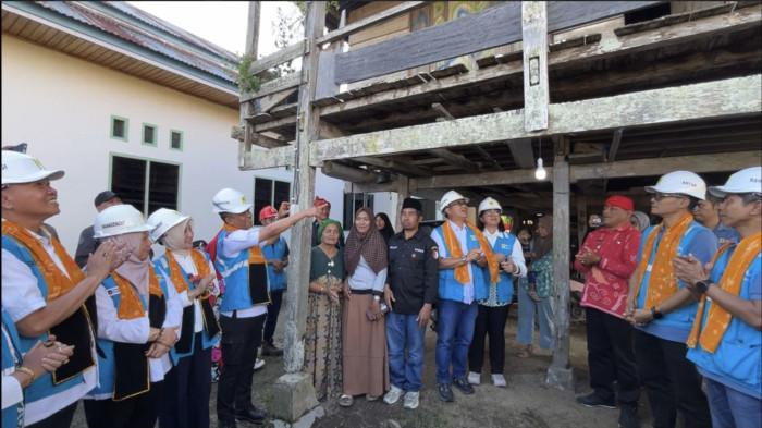 Manager PLN UP2K Sulteng 990000