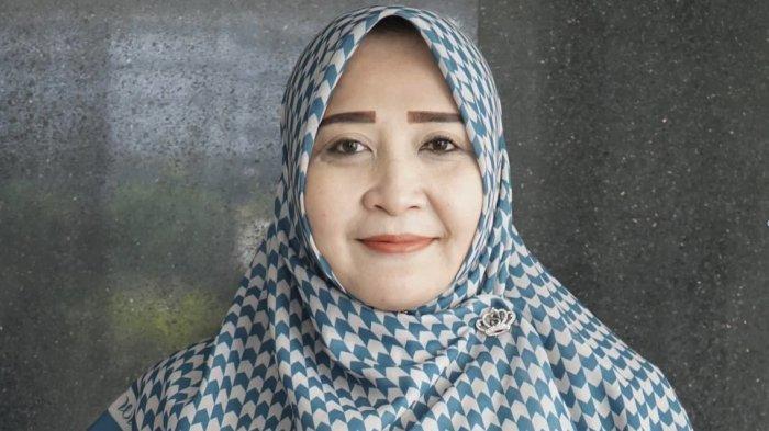 PINDAH TUGAS -- Meylan Tongkodu, Kaban Keuangan Gorontalo Utara yang dikabarkan pindah ke Pemkab Gorontalo. Kepindahannya ini menuai sorot karena ia disebut bermasalah di Gorut.