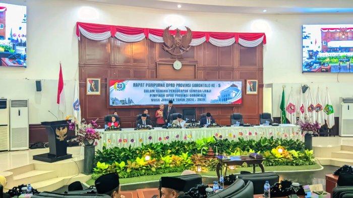 Rapat Paripurna DPRD Provinsi Gorontalo ke-5 pada Senin (28/10/2024).