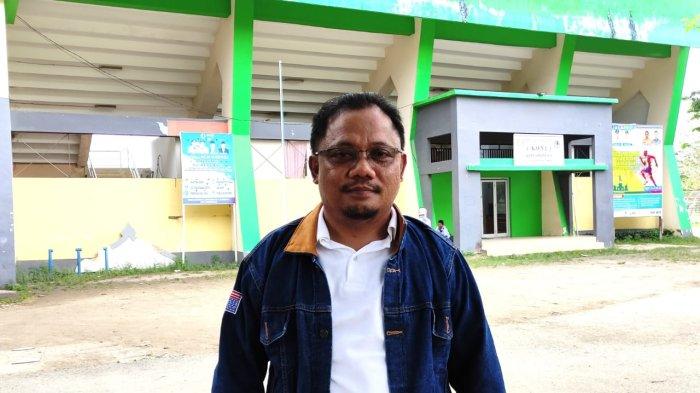 Risman Taha, Ketua Asisten Kota PSSI Gorontalo, di Stadion Merdeka, Jumat (26/8/2022).
