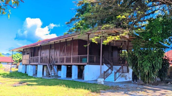 Rumah Jabatan (Rujab) Kantor Pos dan Telegraf, saksi bisu proklamasi kemerdekaan Gorontalo, Sabtu (5/10/2024).