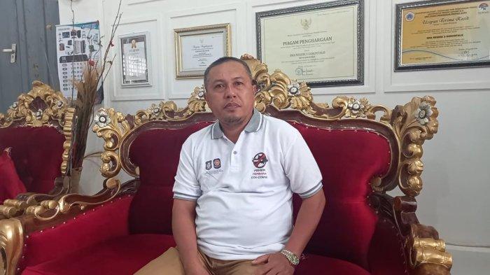 Sarjan Kase, Plt Kepala SMAN 3 Kota Gorontalo saat memberikan keterangan pemberlakuan 5 hari sekolah, Selasa (11/7/2023)