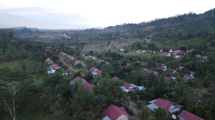 Suasana sebuah dusun di Saritani, Boalemo, Gorontalo.