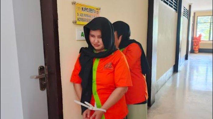 Tampang dua wanita asal Kecamatan Dungingi penjual kosmetik berbahan merkuri di Kota Gorontalo