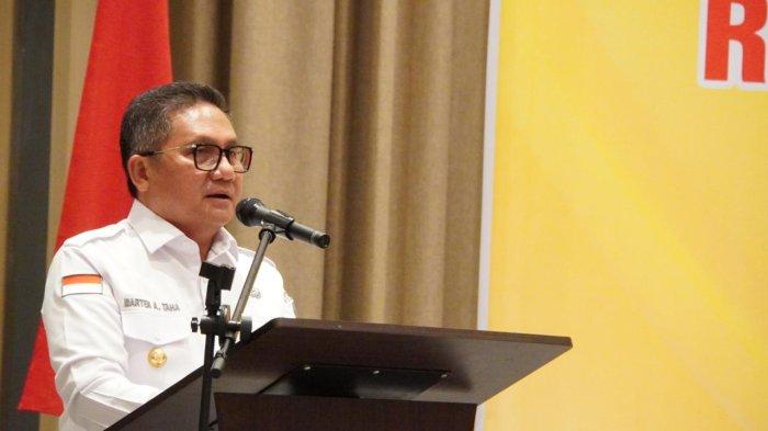 Wali Kota Gorontalo Marten Taha memimpin rapat evaluasi penyerapan anggaran pada triwulan I 2024.