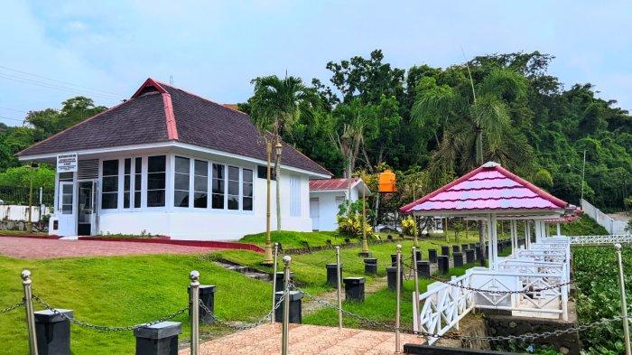 WISATA PENDARATAN SOEKARNO : Wisata Pendaratan Soekarno di Desa Iluta, Kecamatan Batudaa, Kabupaten Gorontalo, Provinsi Gorontalo, Sabtu (22/2/2025). Fasilitas di Pendaratan Soekarno masih terjaga dengan baik