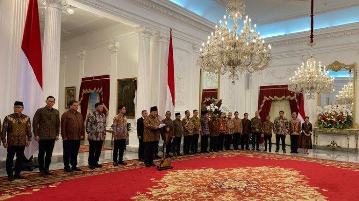 Para menteri Kabinet Merah Putih periode 2024-2029 yang dipanggil satu per satu oleh Presiden Prabowo Subianto di Istana Merdeka, Jakarta Pusat, Minggu (20/10/2024). (KOMPAS.com/FIKA NURUL ULYA)