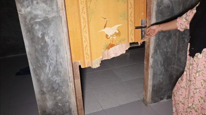 kondisi pintu rumah