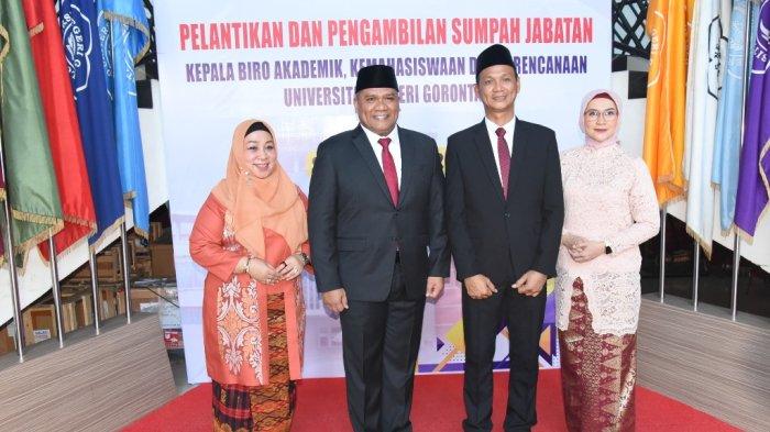 BAKP - Foto bersama Rektor UNG, Eduart wolok bersama Kepala BAKP yang baru, Senin (21/4/2025).